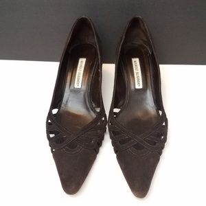 MANOLO BLAHNIK Dark Brown Suede Kitten Heels